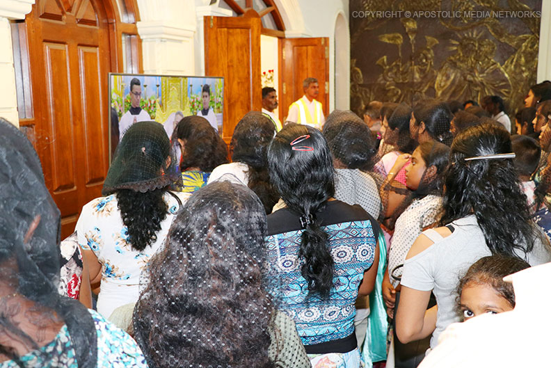 Living Apostle Living Apostle
