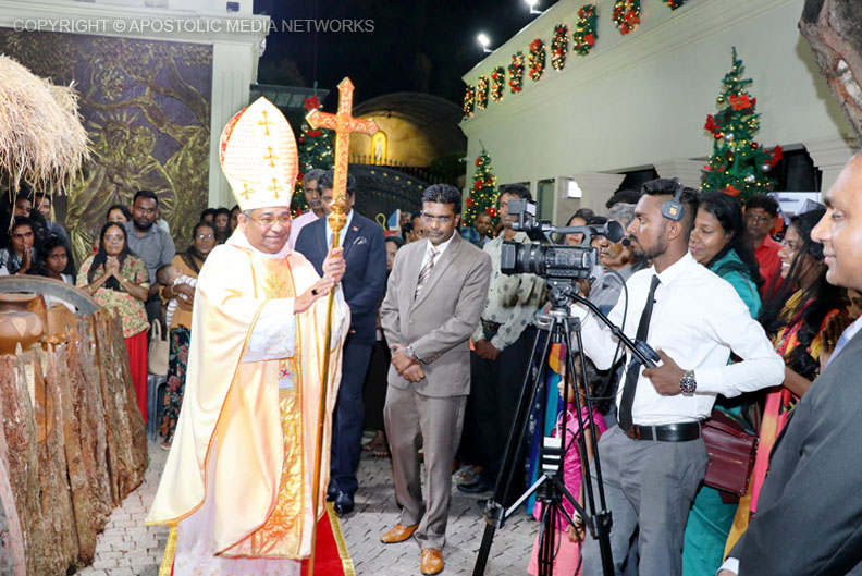 His Holiness the Holy Apostle Rohan Lalith Aponso His Holiness the Holy Apostle Rohan Lalith Aponso