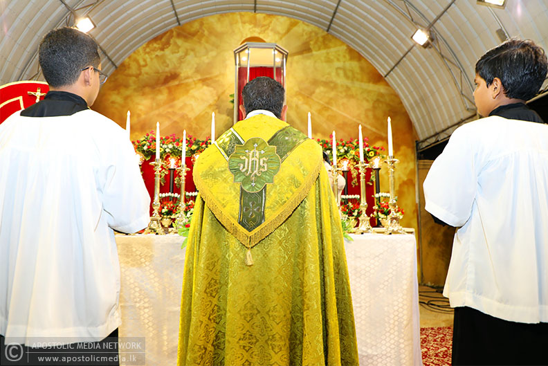 The meat eaten on Christmas Day is not eaten on Good Friday, if so, why the meat not eaten on Good Friday is eaten on Christmas Day? - His Holiness The Apostle Rohan Lalith Aponso says that the intelligent Christian people must think about it